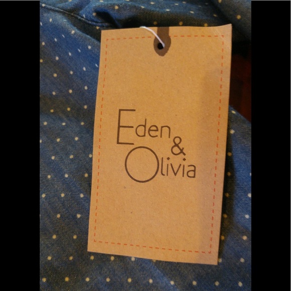 Polka dot button down denim top!!! - Picture 4 of 5